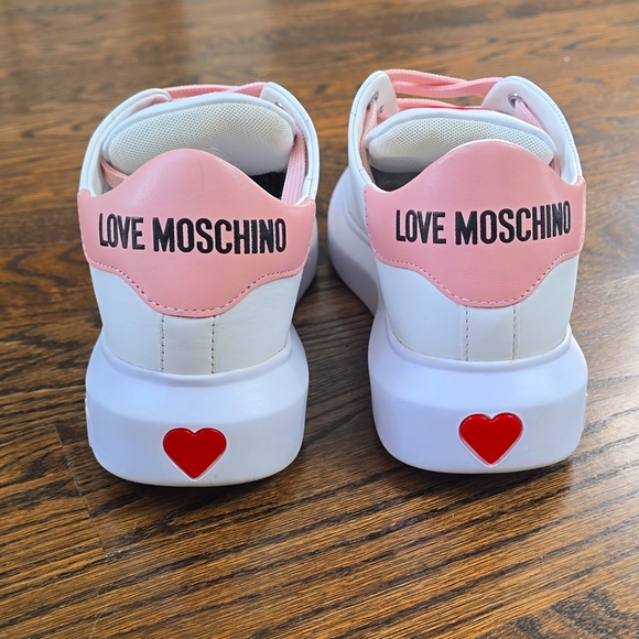 LOVE Moschino sneakers - Picture 3 of 4